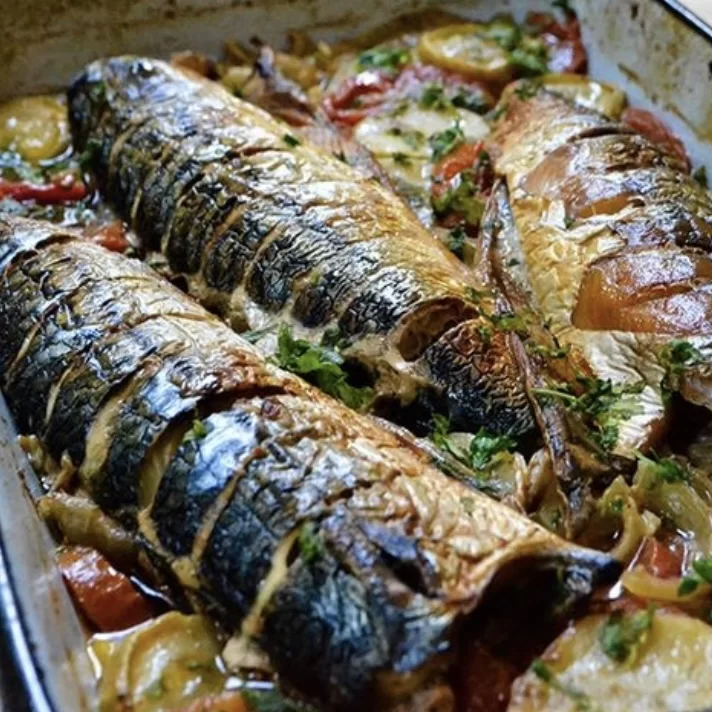 Salau la cuptor gatit cu ingrediente naturale by ChefSuperFood de la Chefsuperfood Import placeholder for 202946