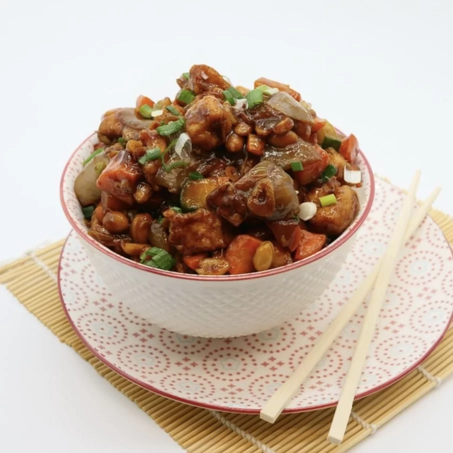 Porc Gang Bao cu legume crocante si alune prajite - 1,2 kg de la Chefsuperfood Import placeholder for 202952