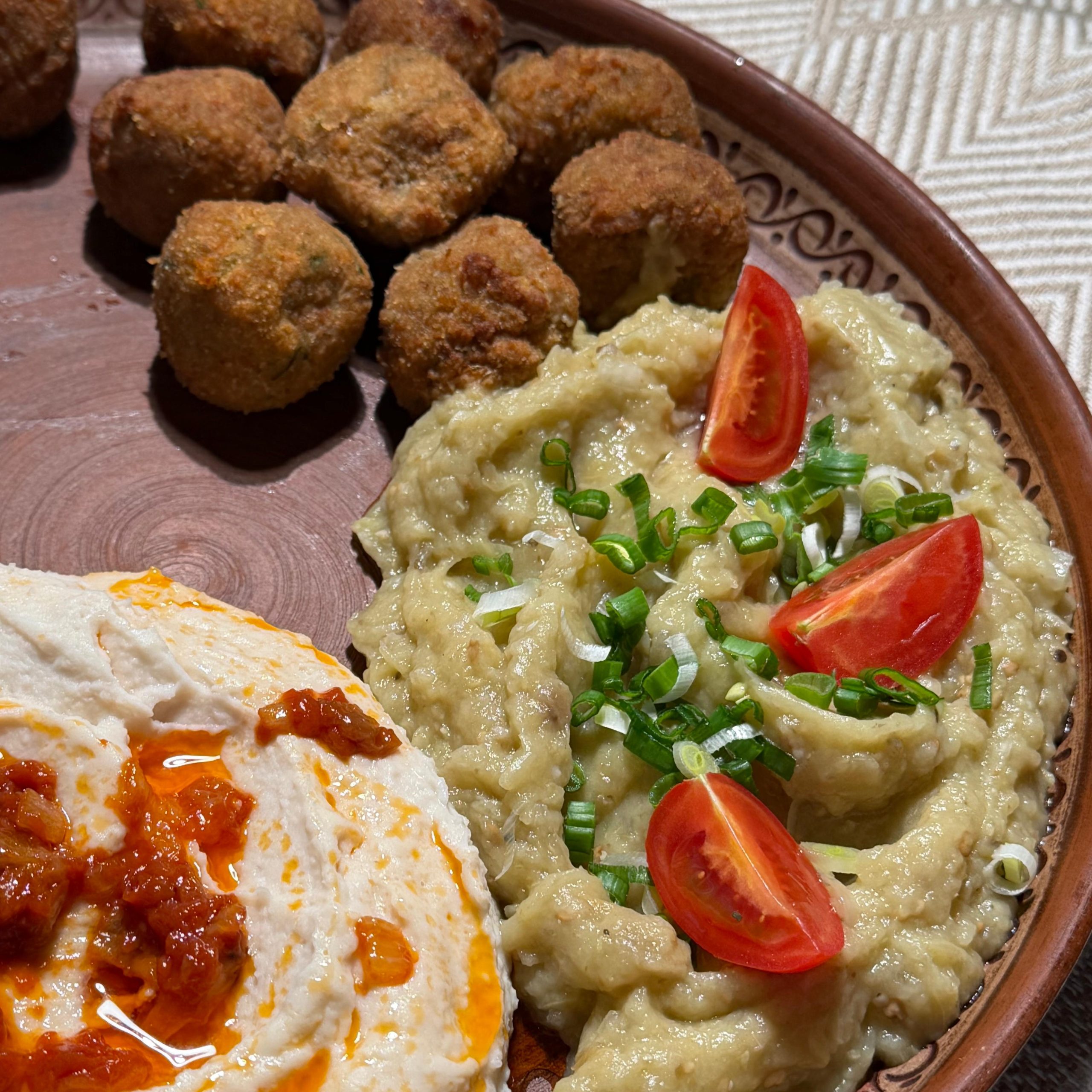 Platou vegetarian pentru 2 persoane de la Chefsuperfood Platou vegetarian pentru 2 persoane