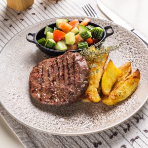 Chiftea proteica din vita Black Angus
