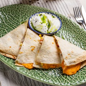 Quesadilla cu pui