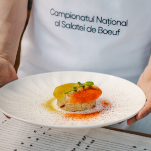 Salata castigatoare a Campionatului National al Salatei de Boeuf
