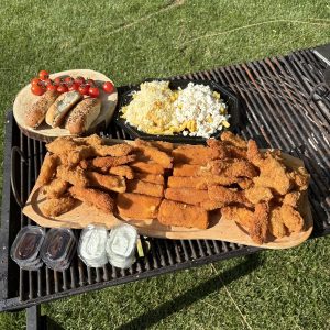 Platou carnaciori deliciosi