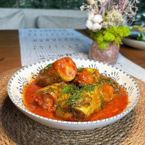 Dovlecei umpluti cu carne tocata, gatiti lent in sos de rosii 800g- LIVRARE AZI