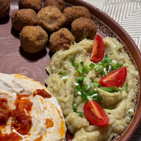 Platou Vegetarian Pentru 2 Persoane 2 Anim