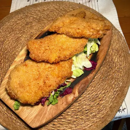 Snitele de pui in crusta crocanta de la Chefsuperfood Snitele De Pui Anim